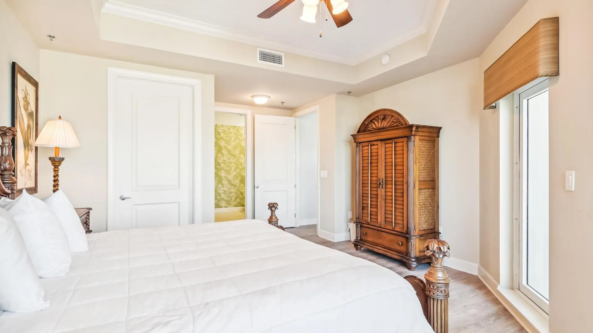 Apartment Harbor Landing 201A- By Holiday Isle Properties Destin