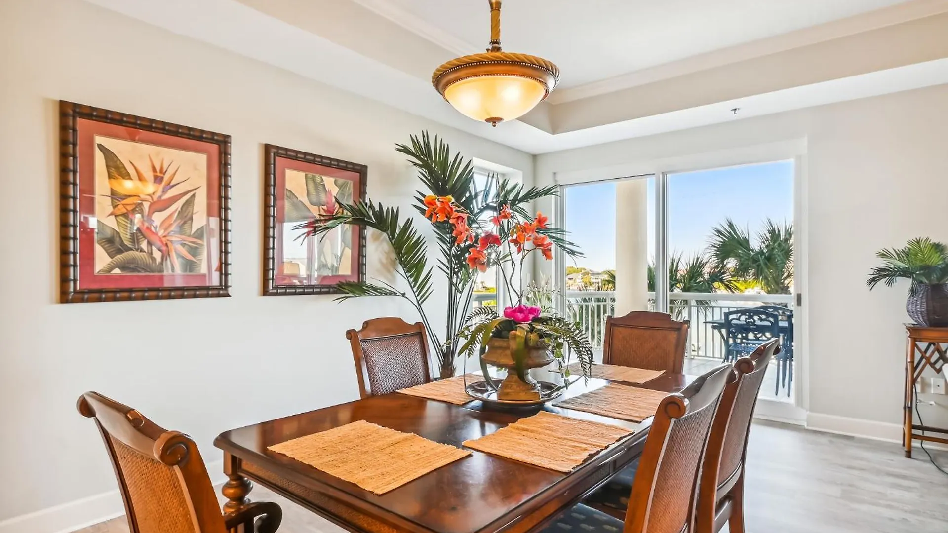 Apartment Harbor Landing 201A- By Holiday Isle Properties Destin