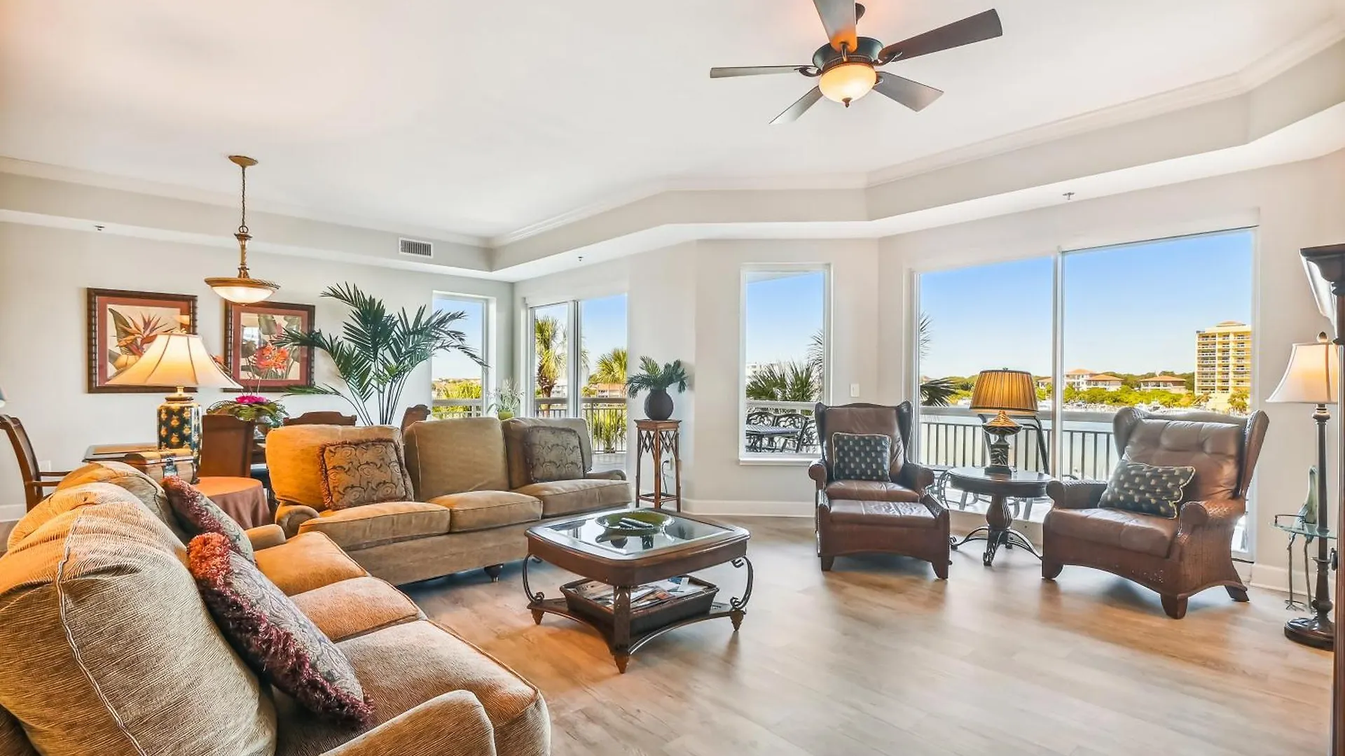 Harbor Landing 201A- By Holiday Isle Properties Destin