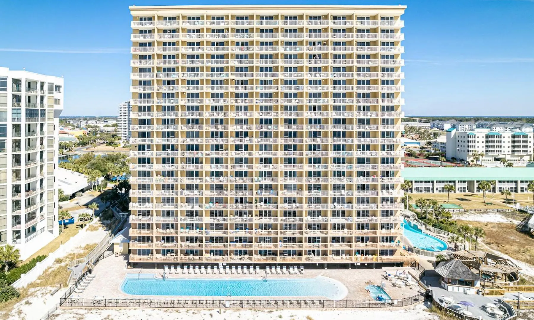 Harbor Landing 201A- By Holiday Isle Properties Destin Apartment