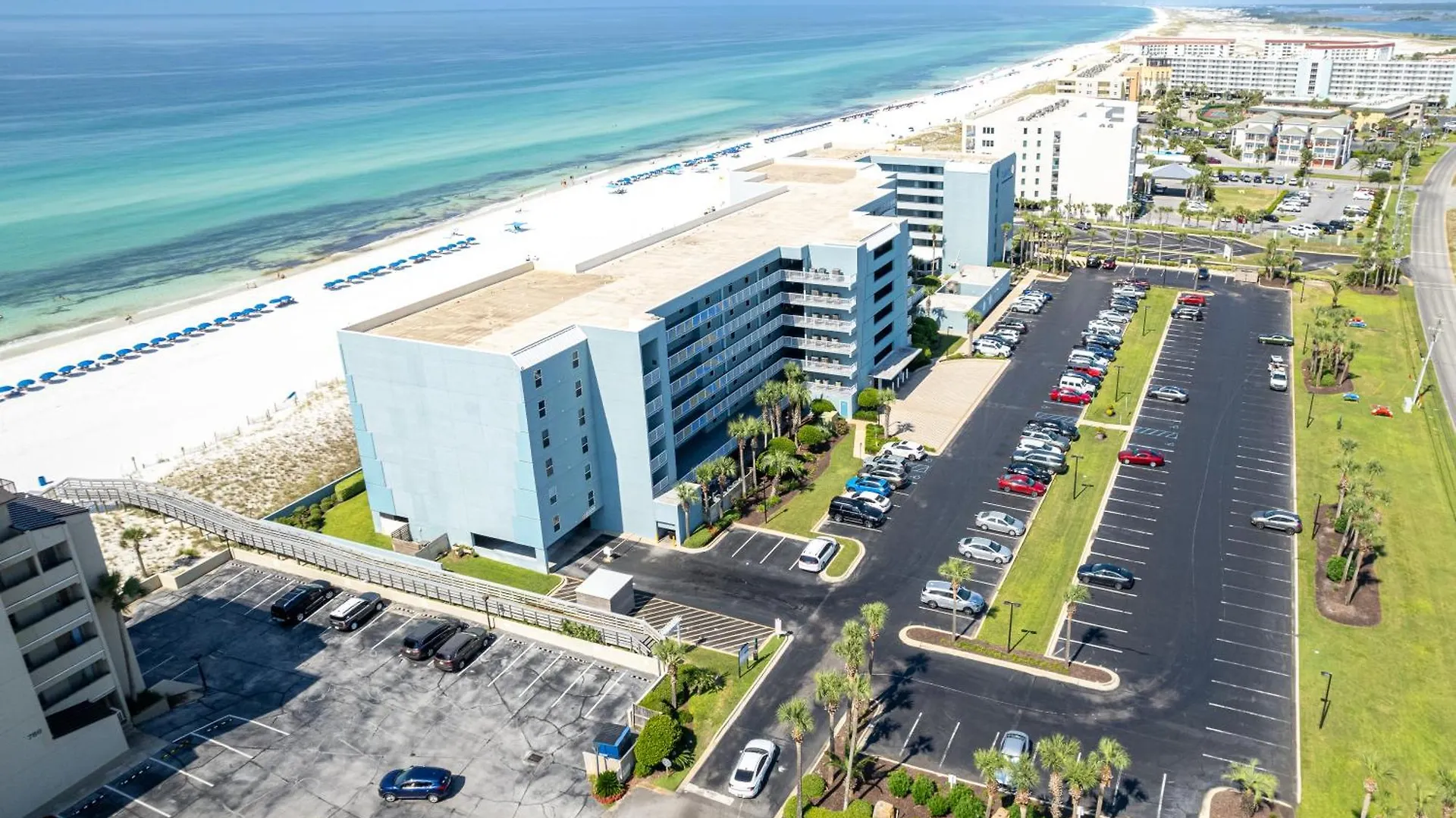 Harbor Landing 201A- By Holiday Isle Properties Destin Apartment