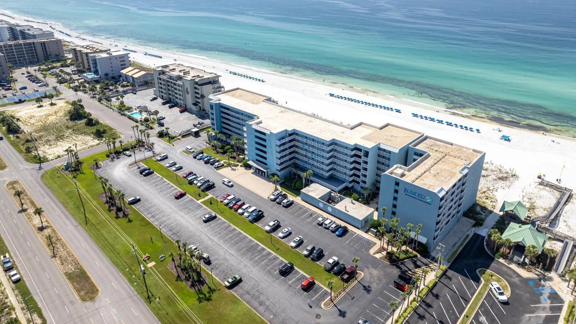 Apartment Harbor Landing 201A- By Holiday Isle Properties Destin