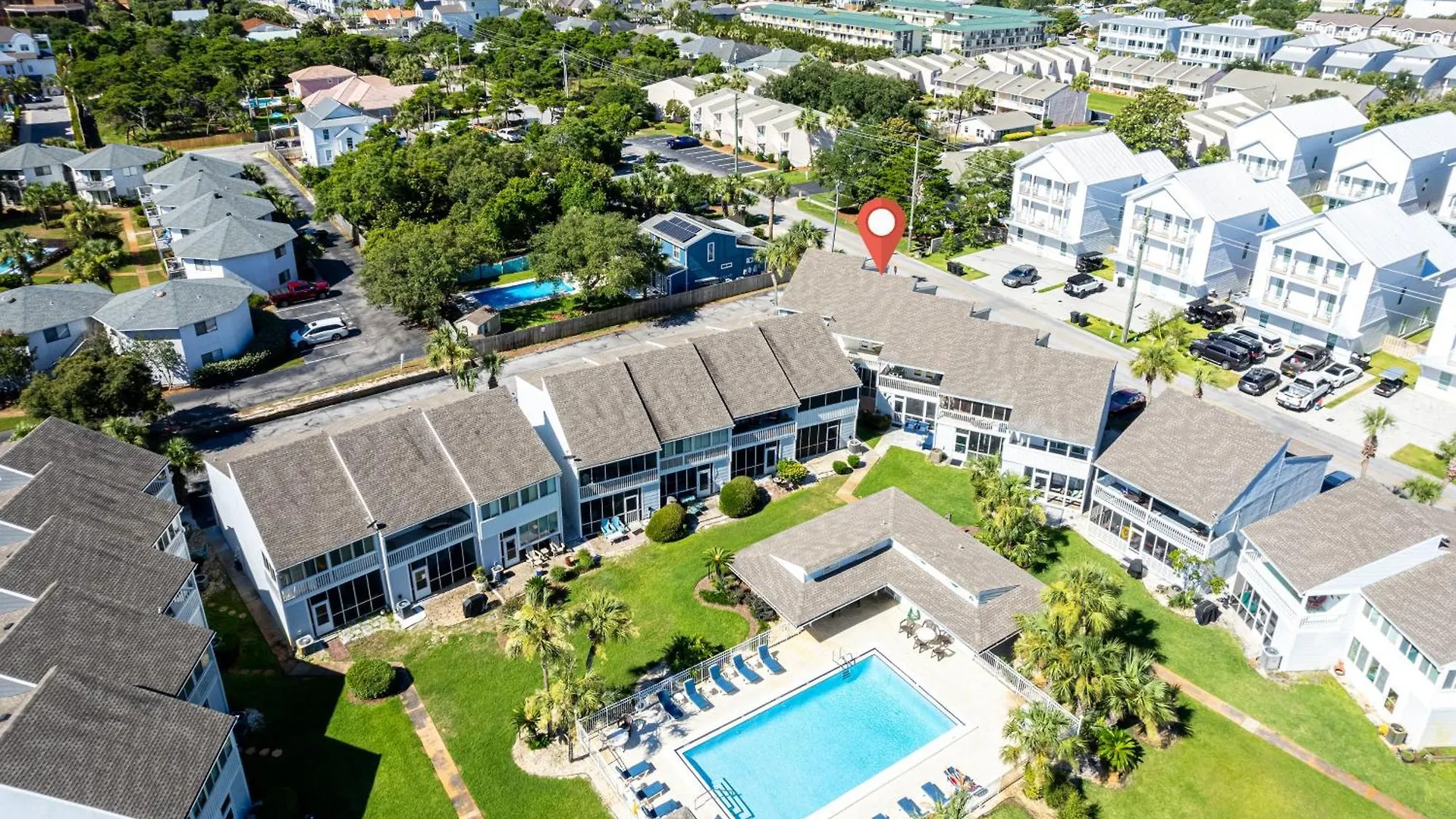 Apartment Harbor Landing 201A- By Holiday Isle Properties Destin