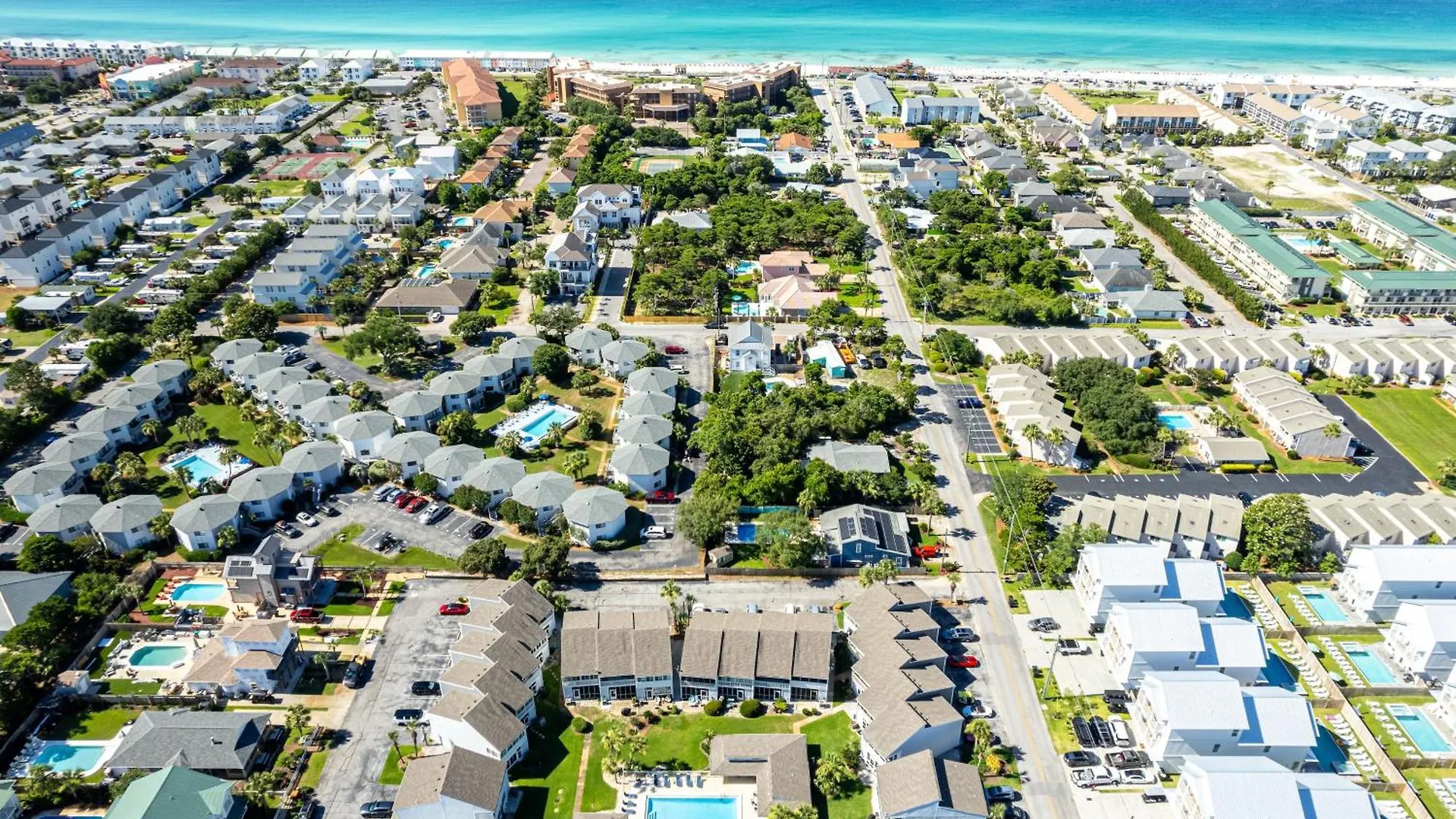 Harbor Landing 201A- By Holiday Isle Properties Destin Apartment